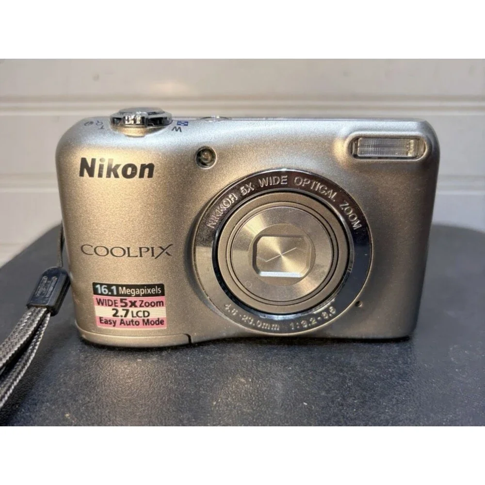 Nikon COOLPIX L27 16.1MP Digital Camera In Box W/manual - Silver - Tested